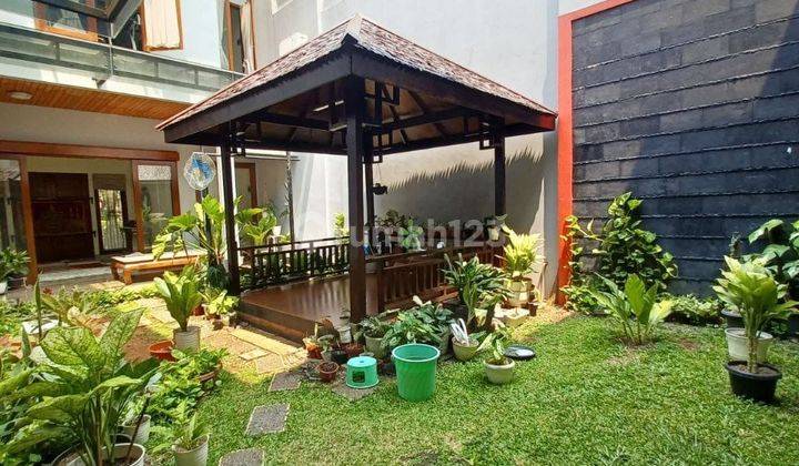 Dijual Rumah Siap Huni Bagus Nyaman 2 Lantai Bebas Banjir Strategis Harga Terbaik di Kemang Pratama Bekasi 1