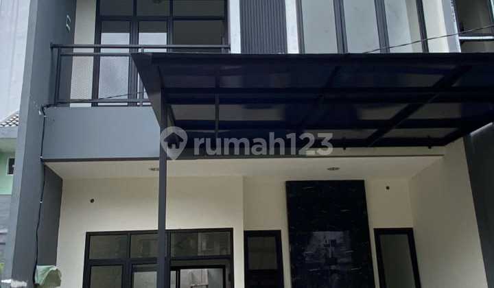 Di Jual Rumah Cantik Strategis Di Ciracas 1