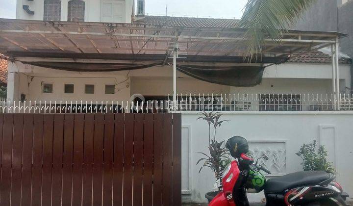 Di Jual Rumah Bagus Modern 2 Lantai Strategis Siap Huni Murah Di Duren Sawit Jakarta Timur 1