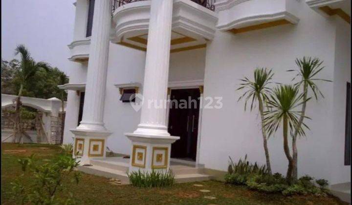 Di Jual Rumah Mewah 2 Lantai Strategis Siap Huni Ada Swimming Pool Harga Terbaik di Cipayung Jakarta Timur 1