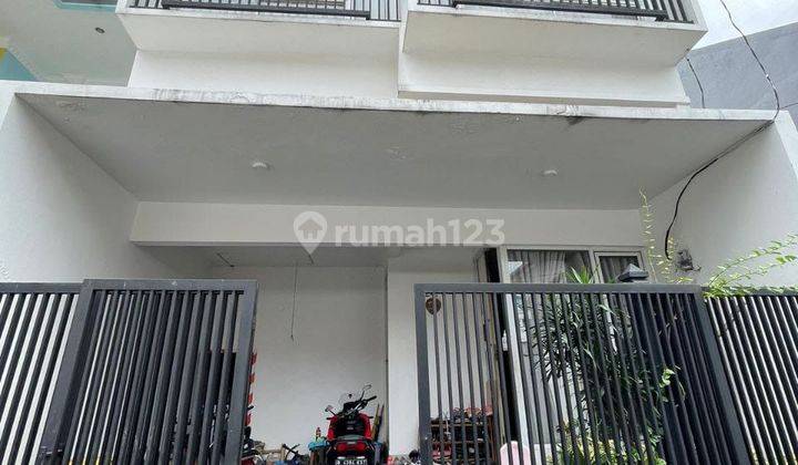 Di Jual Rumah Mewah Bagus 3,5 Lantai Ada Swimming Pool Strategis Siap Huni Harga Terbaik Di Tebet Jakarta Selatan 1