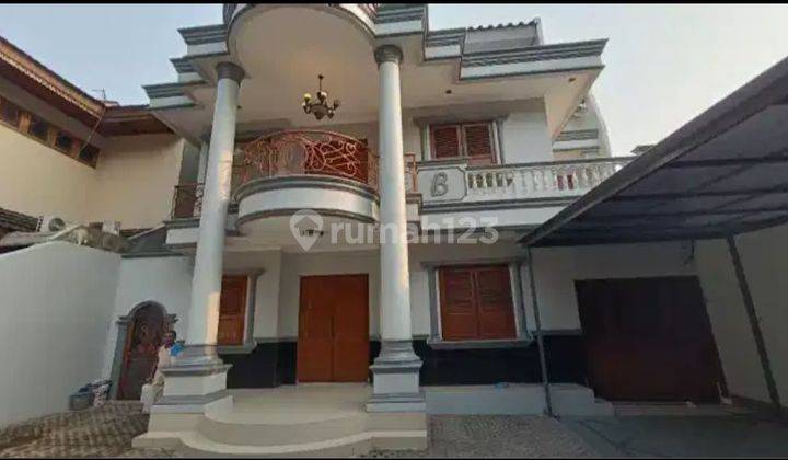 Dijual Rumah 3 Lantai+Bassement di Gandaria Jakarta Selatan 1