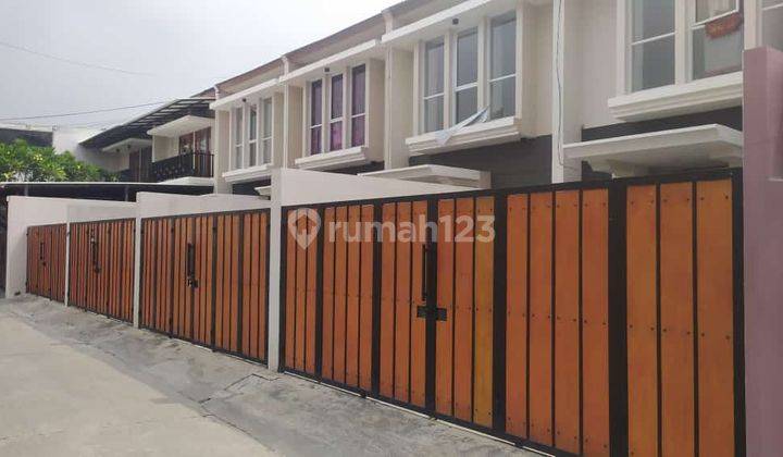 Dijual Rumah Baru Minimalis Modern  Bebas banjir di Jatiwaringin 1