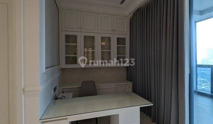 St Regis 3 BR Furnished Bagus 2