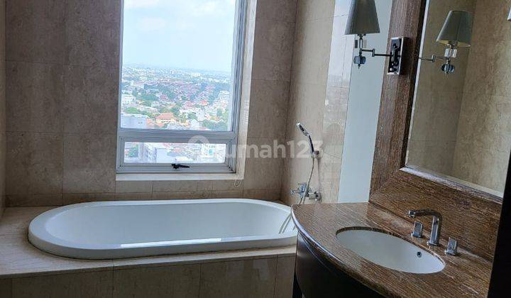 Apartement Pakubuwono View 3 BR Furnished Bagus 2