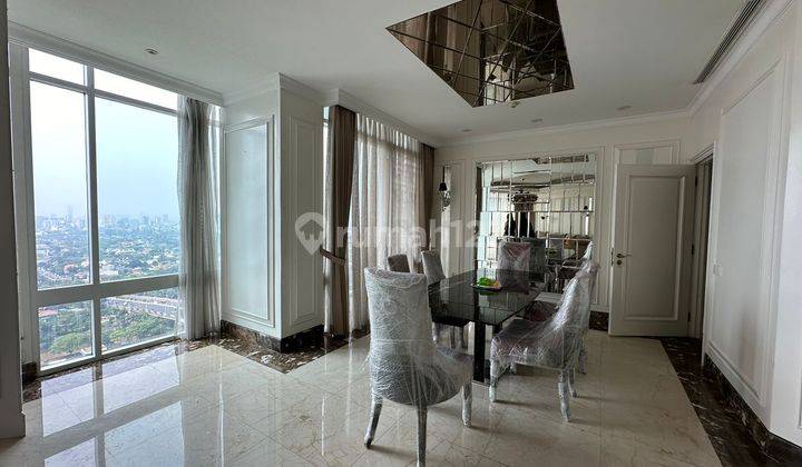 Apartement Four Seasons Residences 3 BR Furnished Bagus 2