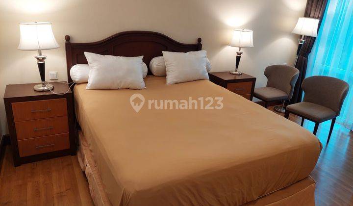 Apartement Pakubuwono Residences 3 BR Furnished Bagus 2