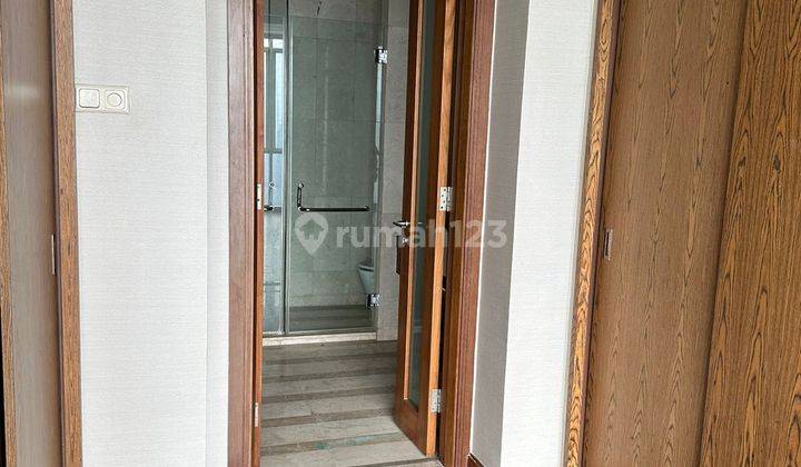 Apartement Oakwood Premier Cozmo 3 BR Unfurnished 2