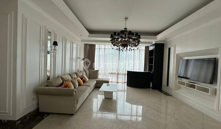 Apartement Four Seasons Residences 3 BR Furnished Bagus 1