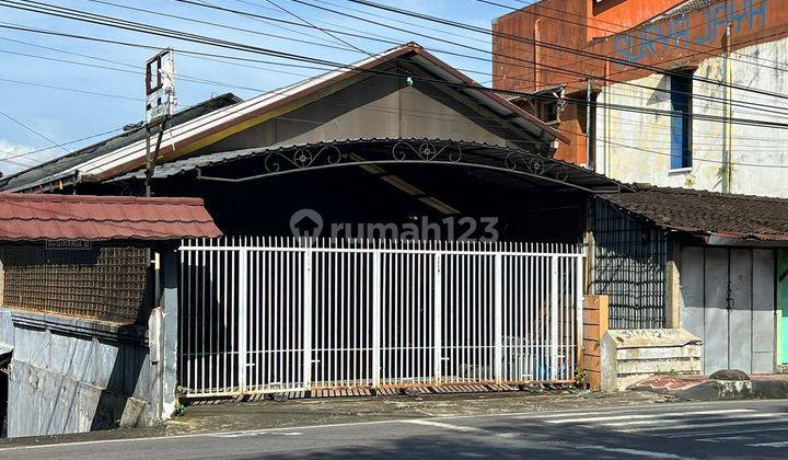 Dijual rumah 2 lantai di jalan diponegoro Salatiga 1