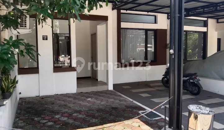 For Rent Comfortable Residential House Near Tingkir Terminal 2