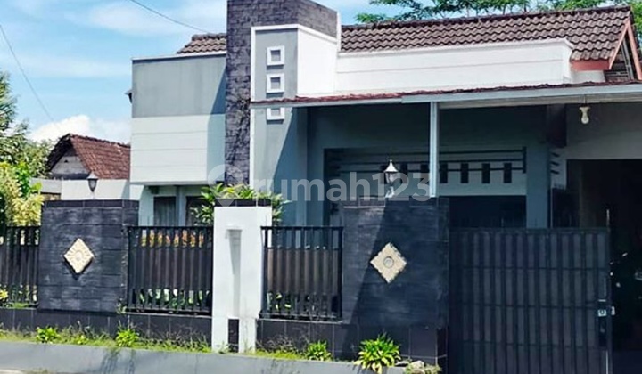 Dijual Rumah Dekat Pusat Kota Salatiga dan Kampus Uksw