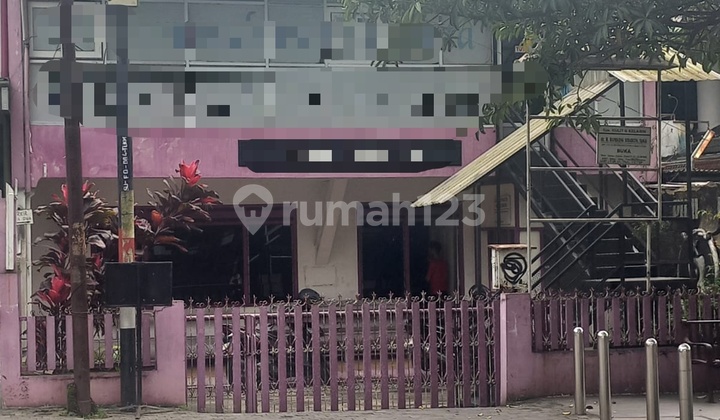 For Rent House Near Town Square Suitable for Business/Office For Rent House Near Town Square Suitable for Business/Office