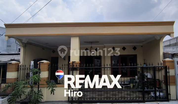 For Sale Rumah di Wilayah Kayuringin yang Tenang dengan Pemandangan Permukiman Warga. Properti 1 Lantai Bergaya Minimalist Modern Ini Berada di Lingkungan Strategis Rumah SHM Bagus di Kayuringin Jaya For Sale Rumah di Wilayah Kayuringin yang Tenang dengan Pemandangan Permukiman Warga. Properti 1 Lantai Bergaya Minimalist Modern Ini Berada di Lingkungan Strategis Rumah SHM Bagus di Kayuringin Jaya