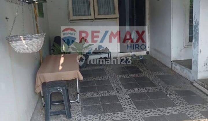 Rumah 2 lantai di kompleksKemang pratama 

 2