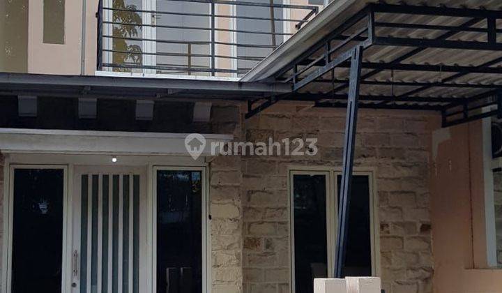 Rumah Modern Minimalis 2 Lantai Surabaya Timur Rungkut 1