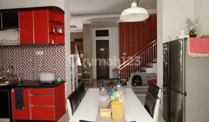 Rumah Hoek Terawat Siap Huni Di Citra Gran Cibubur  2