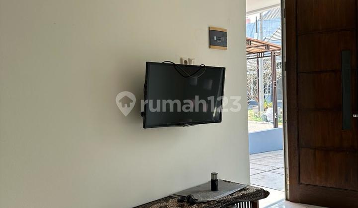 Jual Rumah Sangat Terawat Cibubur Country Siap Huni 2