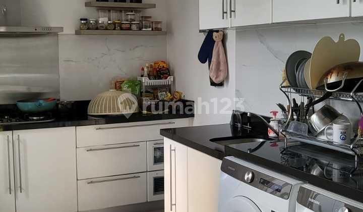 Rumah Kondisi Terawat Kota Wisata Cibubur Siap Huni Lingkungan Nyaman Fasilitas Lengkap 2