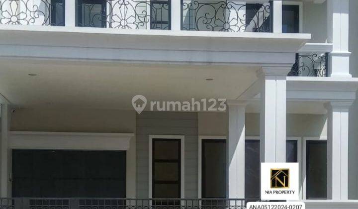 Rumah Mewah Citra Gran Cibubur Desain American Classic di Boulevard Utama 1