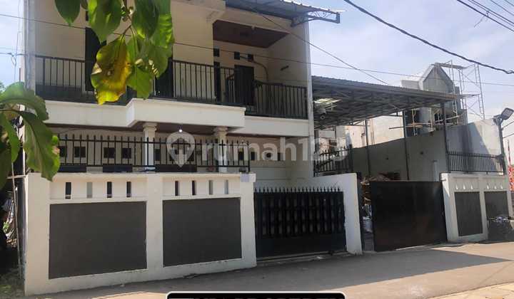 For Sale: Warehouse and House in Harjamukti Depok, near Cibubur LRT Station.