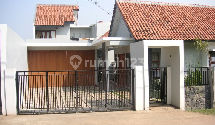 Dijual Rumah di Komplek IPTN Harjamukti Cibubur dekat ke Stasiun LRT Cibubur