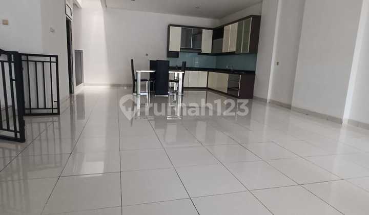 For Sale Beautiful & Move-in Ready Cluster House in Front of CitraGran Cibubur 2