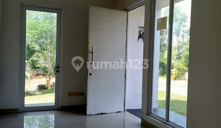 Affordable Minimalist Modern Corner House Ready to Occupy in Cibubur Country 2