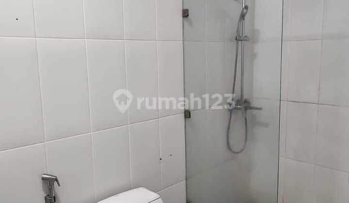 For Sale: Strategic Modern Minimalist House, Ready to Occupied, in Cibubur Tourist City. 2