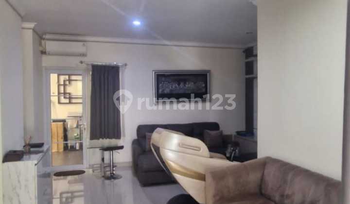 Dijual Rumah 2 Lantai Posisi Strategis Dekat Area Bisnis di Kota Wisata Cibubur 2