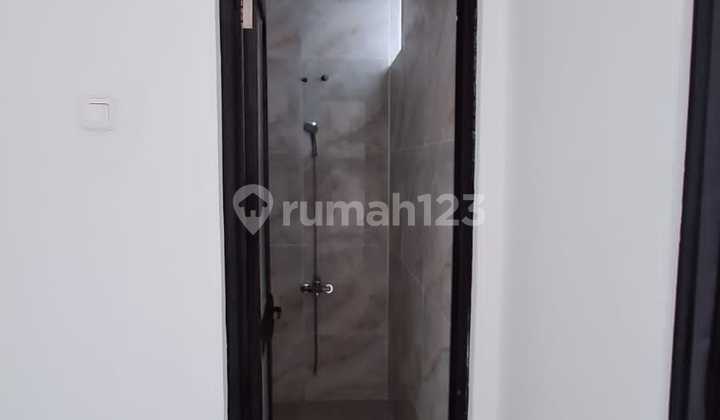 Dijual Rumah Rapih Siap Huni Di Limus Pratama Regency 2