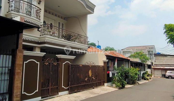 Rumah Cantik 2 Lt Kebon Jeruk 2