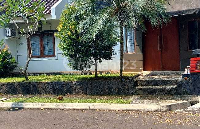 Rumah Cantik 2 Lantai Puri Bintaro