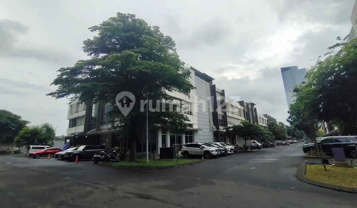 Alam Sutera - 1 Unit Ruko Hook 75 M² di Sutera Boulevard