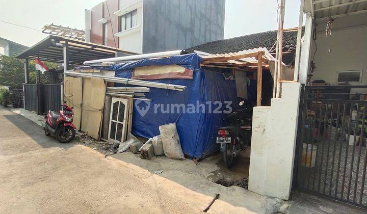 Rumah Bangunan Tua Di Kompleks Taman Meruya  2