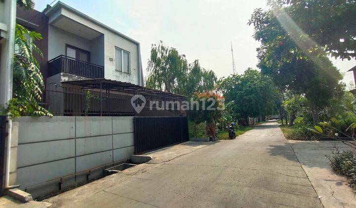 Rumah 2 Lantai Kompleks Kavling Hankam  2