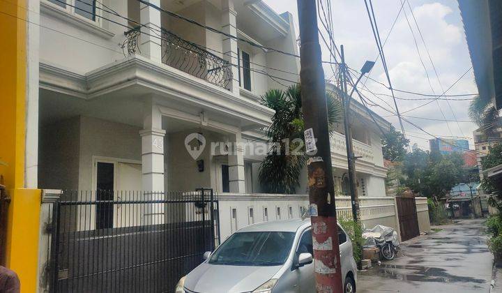 Rumah Siap Huni 2 Lt Di Jl. Satria V 2