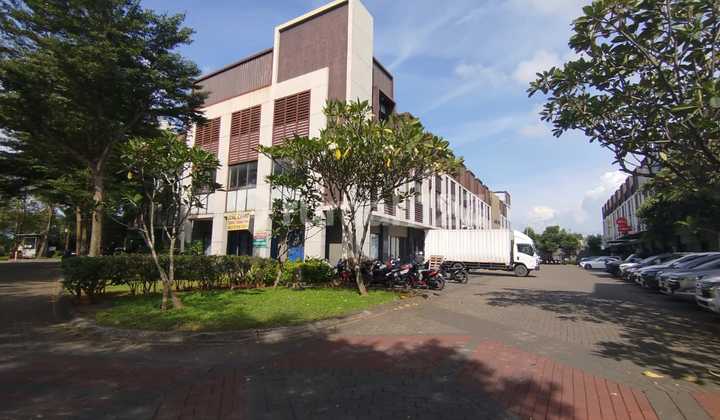 Bsd - 3 Ruko Gandeng 3 Lantai di Ruko West Park Bsd Bsd - 3 Ruko Gandeng 3 Lantai di Ruko West Park Bsd