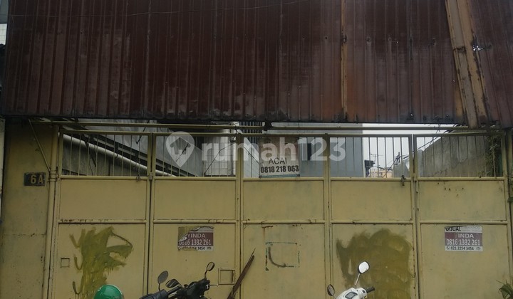 Lahan Angke Jembatan Besi Di Jalan Utama 1