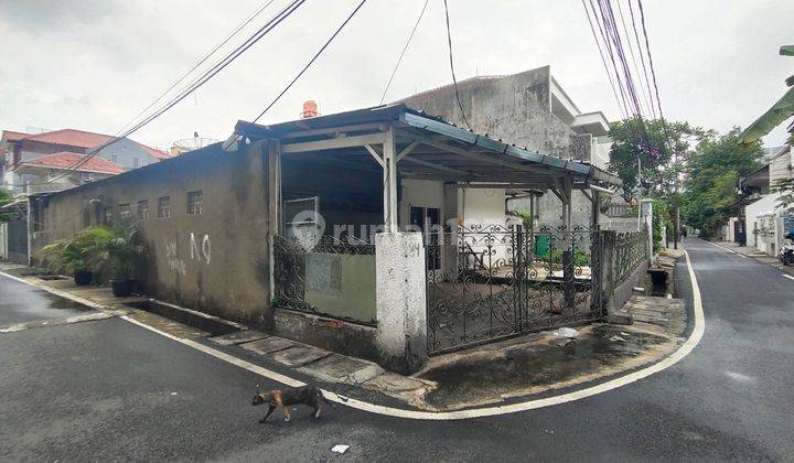 Rumah Hook Di Jl Kesehatan , Petojo 2