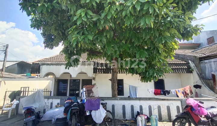 Duri Kepa - Rumah 1 Lantai 315 M² di Duri Kepa