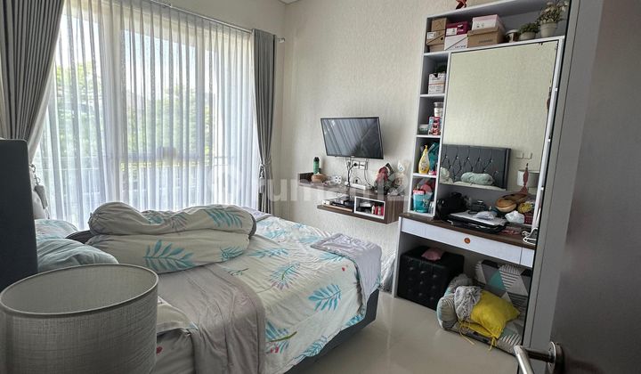 Cakung - Di Jual Cepat Rumah 3 Lantai Di Jakarta Garden City 2