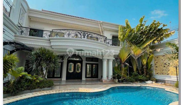 Rumah Mewah 2 Lantai Dengan Swimming Pool Di Menteng Jakarta Pusat 1