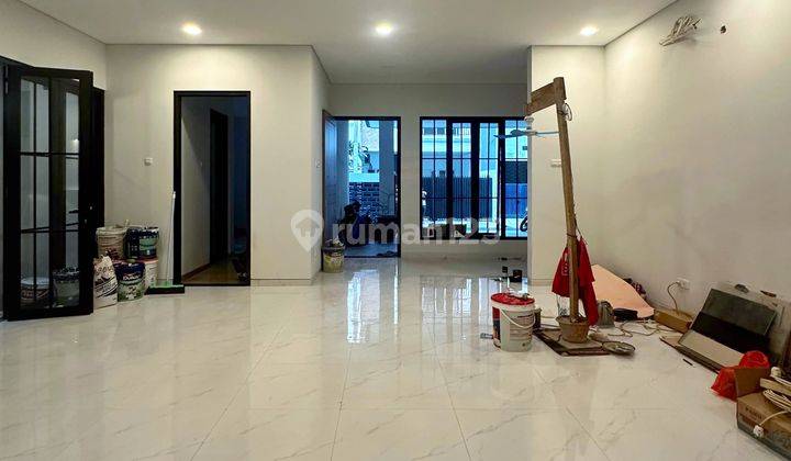 Rumah Baru Dalam Komplek Di Kemang Jakarta Selatan 2