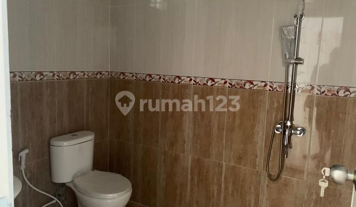 Di Jual Rumah di Raffles Hills Cibubur 2