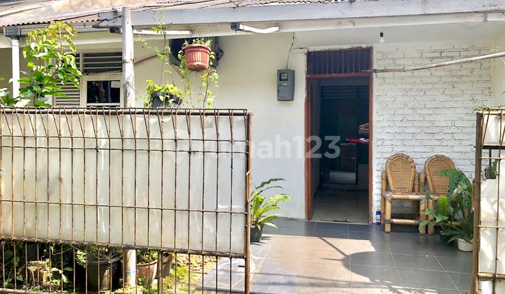 Dijual Rumah Asri Dalam Komplek Di Bogor Utara 1