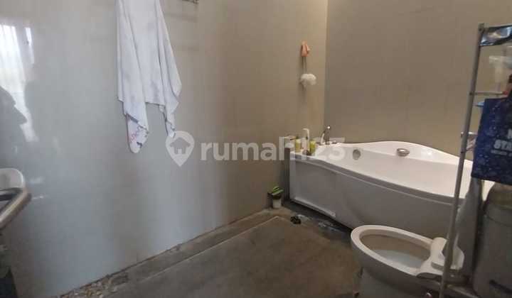 For Sale Ready-to-Occupy Corner House in Citragrand 2