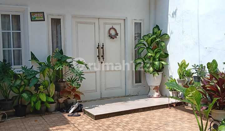 Di Jual Rumah Mewah Rapi Di Cibubur Jakarta Timur 2