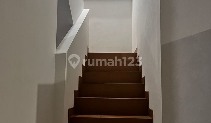 Disewakan Rumah Mewah Cluster Depan di Citragran Cibubur 2