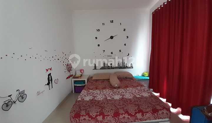 Dijual Cepat Rumah Hoek Cantik Cibubur Country 2